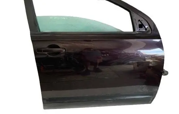 Nissan Qashqai Front door