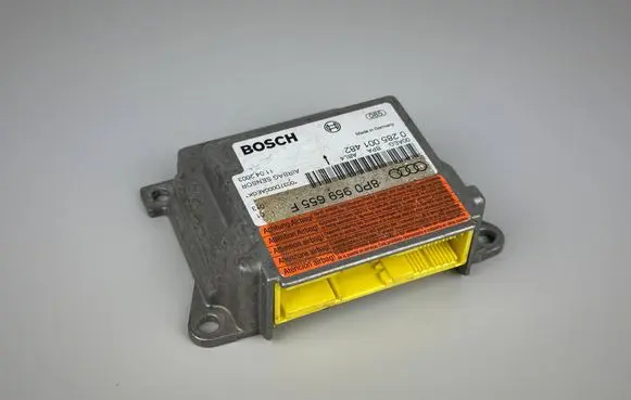 Audi A3 S3 8P Airbag control unit/module 8P0959655F 0285001482