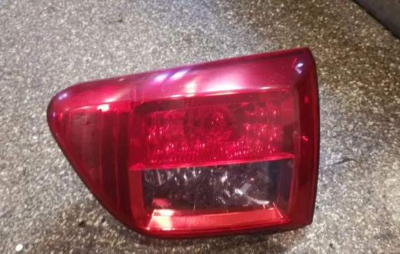Peugeot 4007 Tailgate rear/tail lights