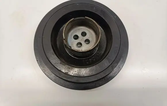 BMW 7 G11 G12 Crankshaft pulley