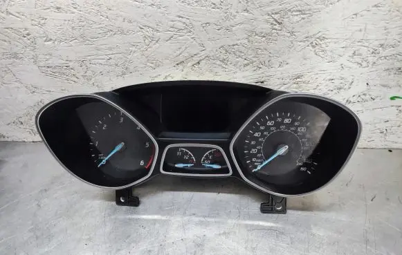 Ford Kuga II Speedometer (instrument cluster) FV4T-10849-MB
