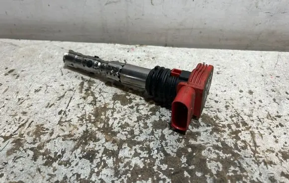 Audi A4 S4 B6 8E 8H High voltage ignition coil 0104291877
