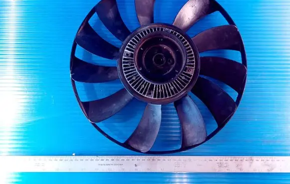 Audi A4 S4 B5 8D Fan impeller 058121301B
