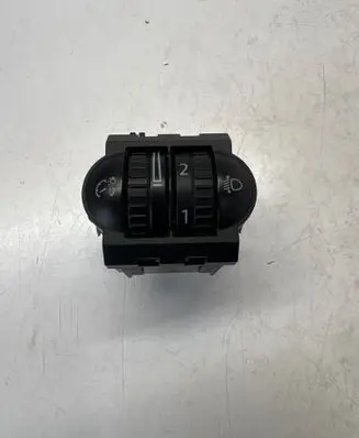Headlight level height control switch