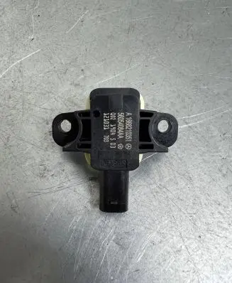 Jeep Grand Cherokee Airbag deployment crash/impact sensor A16682110351 56054084AA