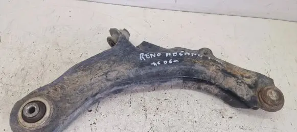 Front lower control arm/wishbone