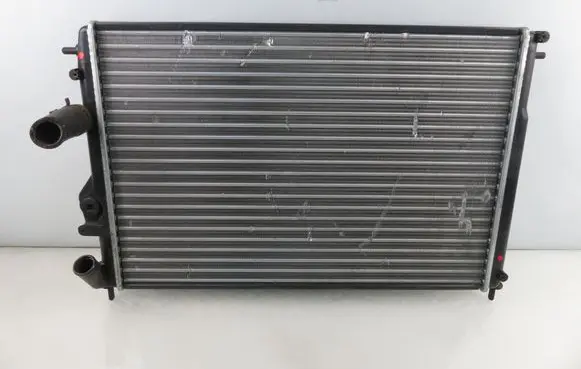 Renault Scenic I Coolant radiator