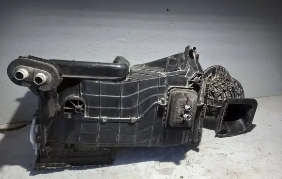 Volkswagen Transporter - Caravelle T5 Interior heater climate box assembly 7H1820005CB