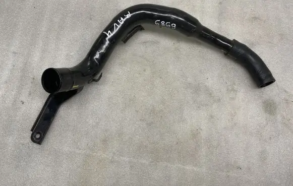 Toyota RAV 4 (XA30) Air intake hose/pipe