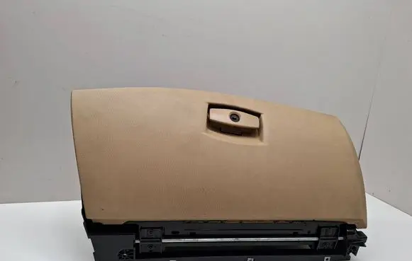 BMW 5 E60 E61 Glove box 7034080 121451