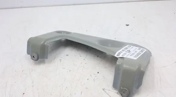 BMW X5 G05 Fender mounting bracket 7418220MWGK290526 7418220