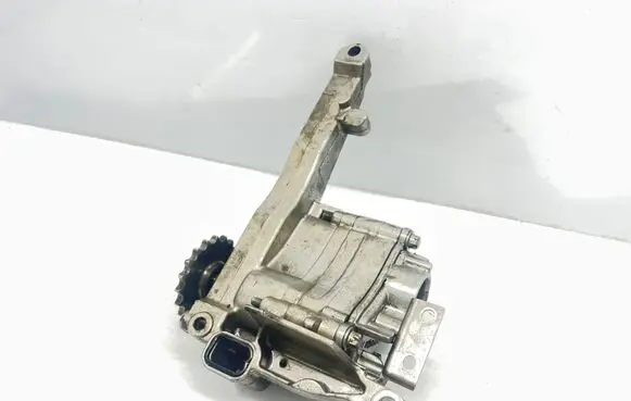 Mercedes-Benz ML W164 Oil pump A6421810547