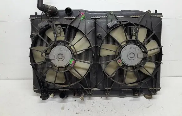 Honda Civic Coolant radiator 4220008341 1680007550 1680008040