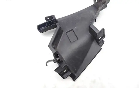 Hyundai Ioniq Brake cooling air channel/duct 86567C2500