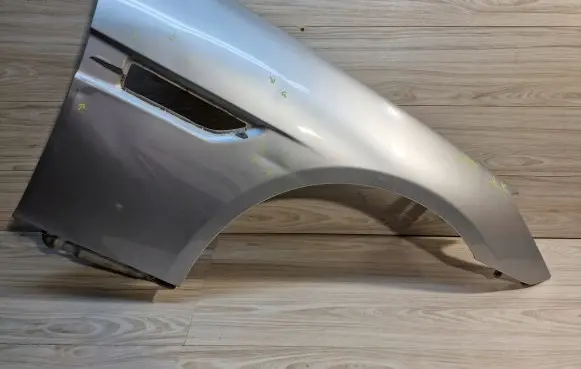 Mercedes-Benz SLK R172 Fender A1728810401