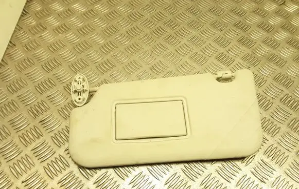 Ford Focus Sun visor