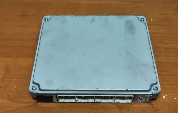Toyota Prius (XW20) Engine control unit/module 8966147170