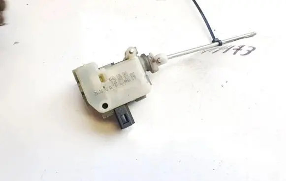 Skoda Octavia Mk2 (1Z) Central locking motor 1m0959781a 7546-73