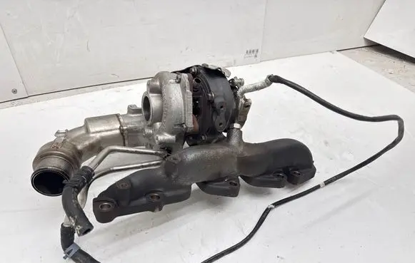 Audi Q5 SQ5 Turbo 04L253056L 04L131111AB