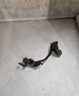 Mazda 6 Radiator support slam panel bracket 