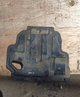 Nissan Pathfinder R51 Engine splash shield/under tray 508305A400