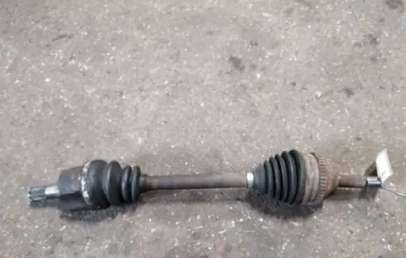 Hyundai Trajet Front driveshaft