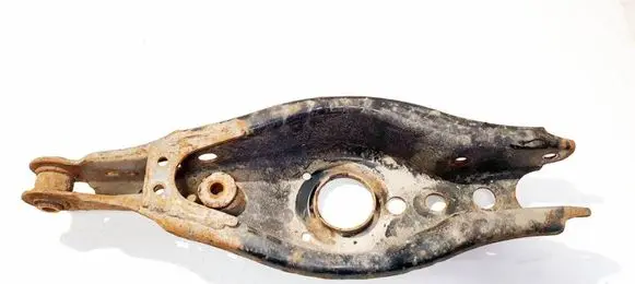 Toyota Avensis T270 Rear upper control arm/wishbone