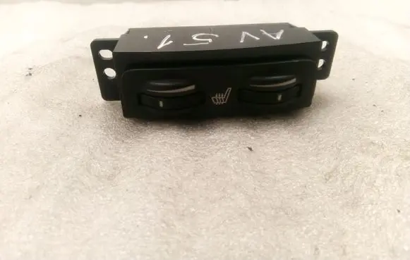 Toyota Avensis T250 Seat heating switch 453417 8475105030