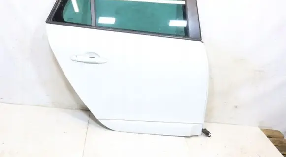 Renault Megane III Rear door