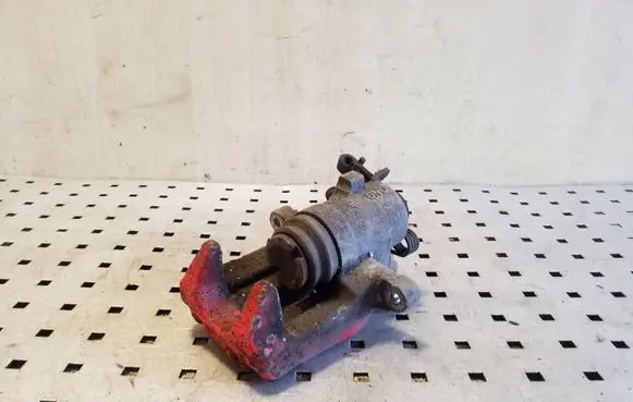 Volkswagen Scirocco Rear brake caliper