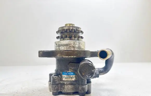 Nissan X-Trail T30 Power steering pump 8H800 49151258