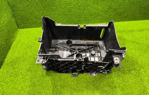 Battery box tray
