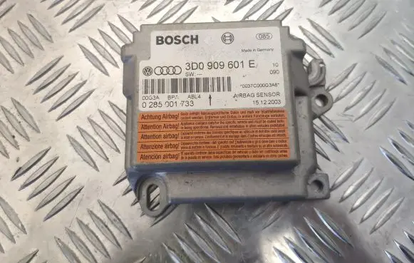 Volkswagen Phaeton Airbag control unit/module 3D0909601E 0285001733