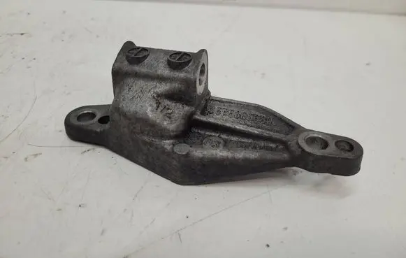 Peugeot 308 Generator/alternator bracket 9676865680 C4004528S A1G19C03