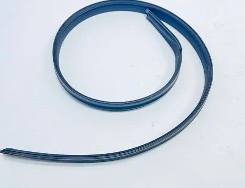 Audi TT TTS Mk2 Rubber seal front coupe door 8J8854543