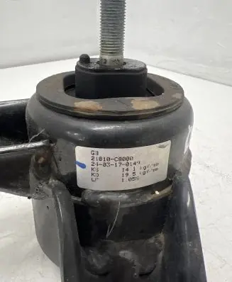 Hyundai i20 (GB IB) Engine mount bracket 21810C8000