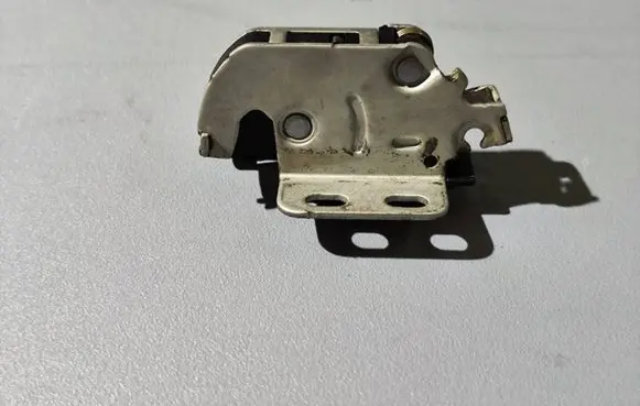 Mercedes-Benz Sprinter W906 Loading door lock A9067401135 9067401135