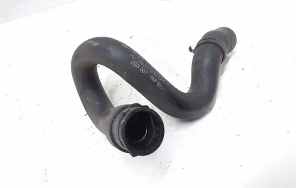 Mercedes-Benz A W169 Engine coolant pipe/hose A1698301596