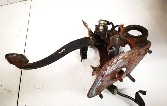 Seat Cordoba (6K) Clutch pedal 