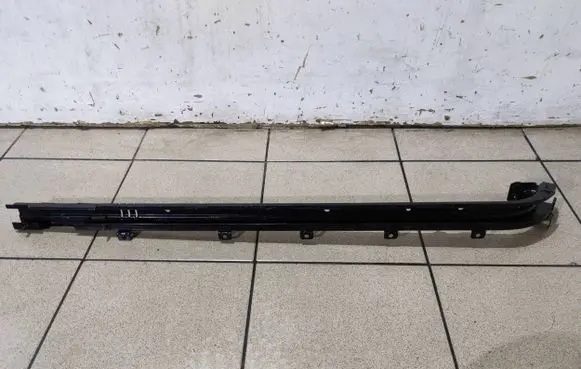 Peugeot Traveller Sliding door middle rail 9839365280