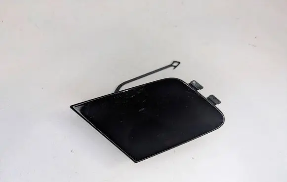 Audi A4 S4 B9 8W Front tow hook cap/cover 8W0807241E
