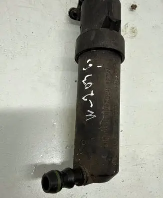 Mercedes-Benz C W203 Headlight washer spray nozzle 308011011 07032003 A2038600647