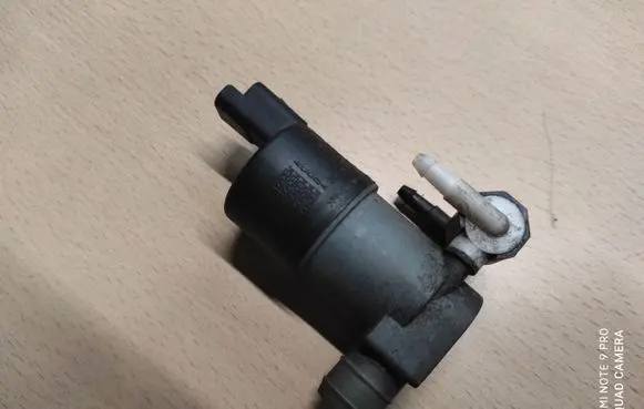 Dacia Duster Windshield washer spray nozzle 9641553880