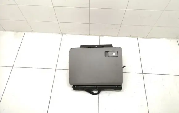 Volkswagen PASSAT B6 Glove box 3C2857101 3C2857114