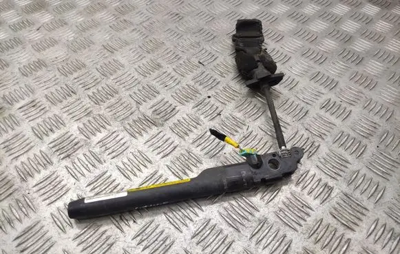 Alfa Romeo Giulia Front seatbelt buckle 00505436260