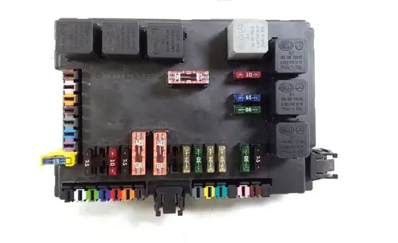 Mercedes-Benz S W221 Fuse module A2215450801