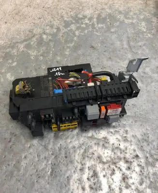 Mercedes-Benz E W212 SAM control unit 2129060005