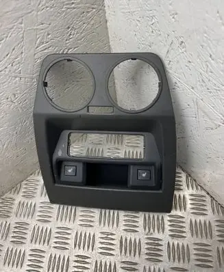 Dash center air vent grill