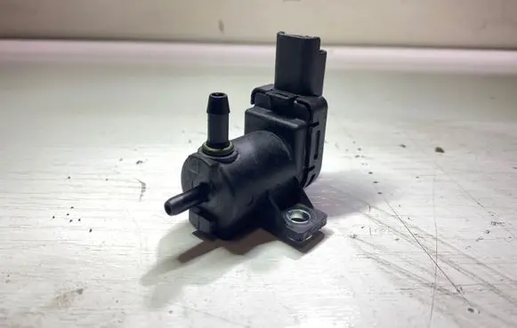 Citroen Jumpy Turbo solenoid valve 9665558580