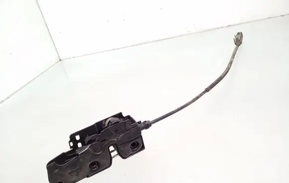 Audi A4 S4 B8 8K Engine bonnet/hood lock/catch 8K0823509D 8K2823531
